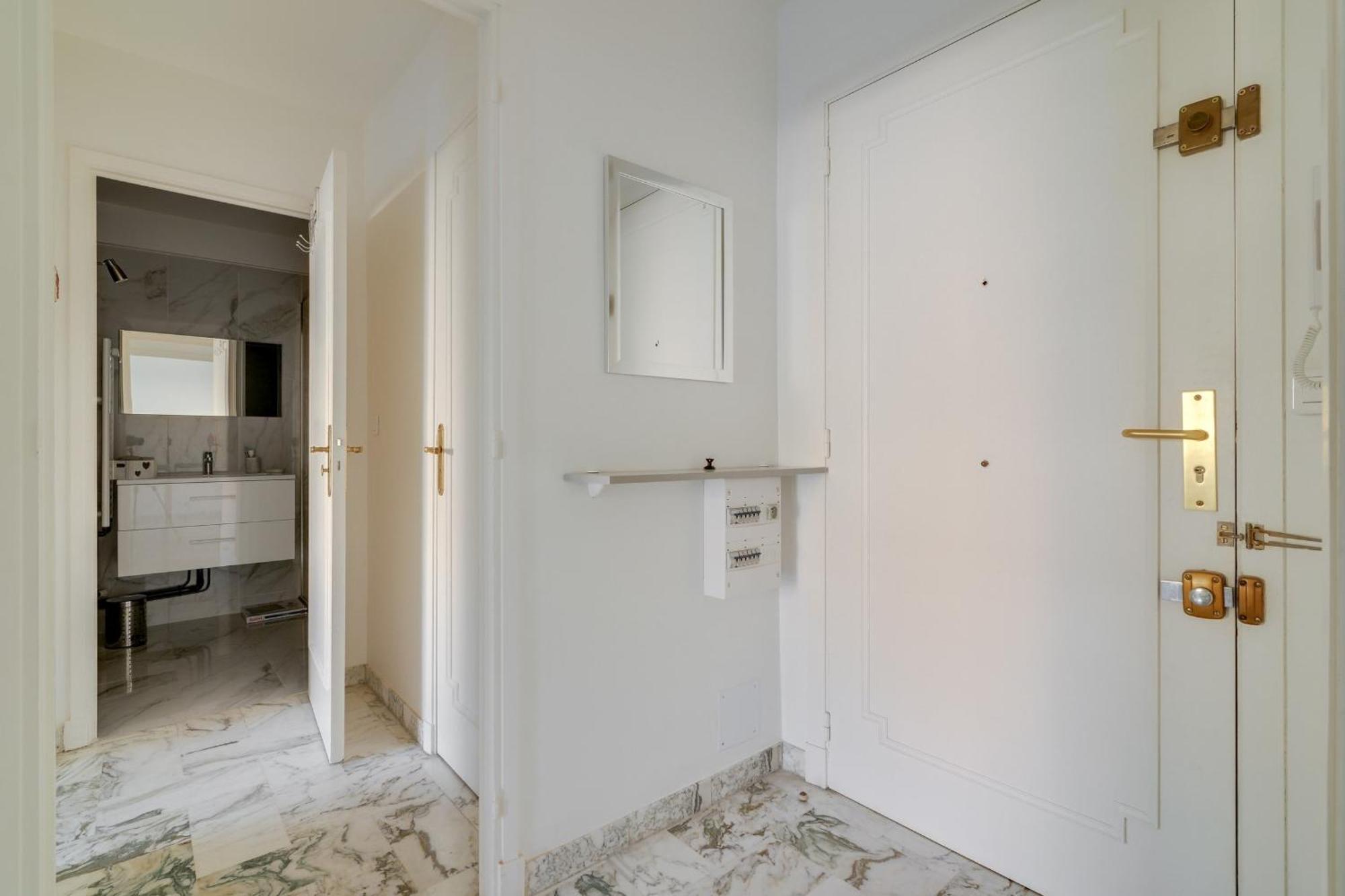 Superb 1 Bedroom Appartement - Close To Croisette Cannes Eksteriør bilde